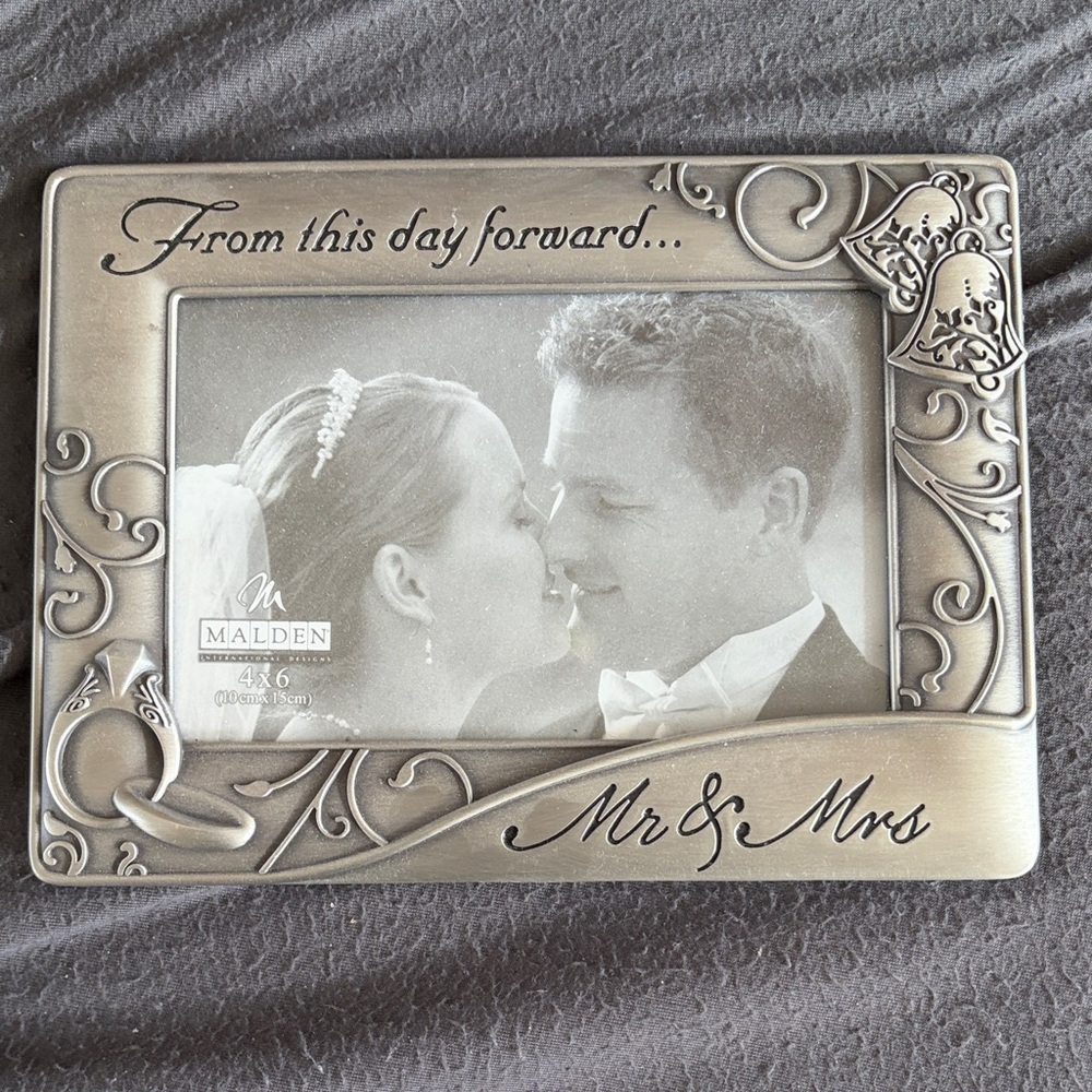 Malden Silver Wedding Photo Frame with Bells
